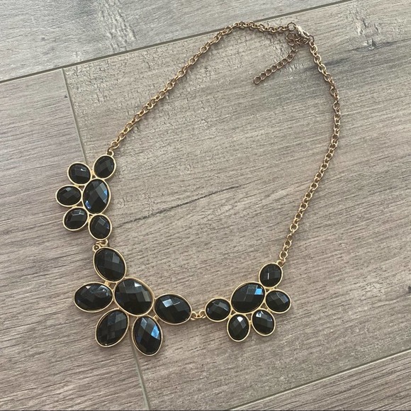 🚫Sold🚫 Francescas Black & Gold Necklace